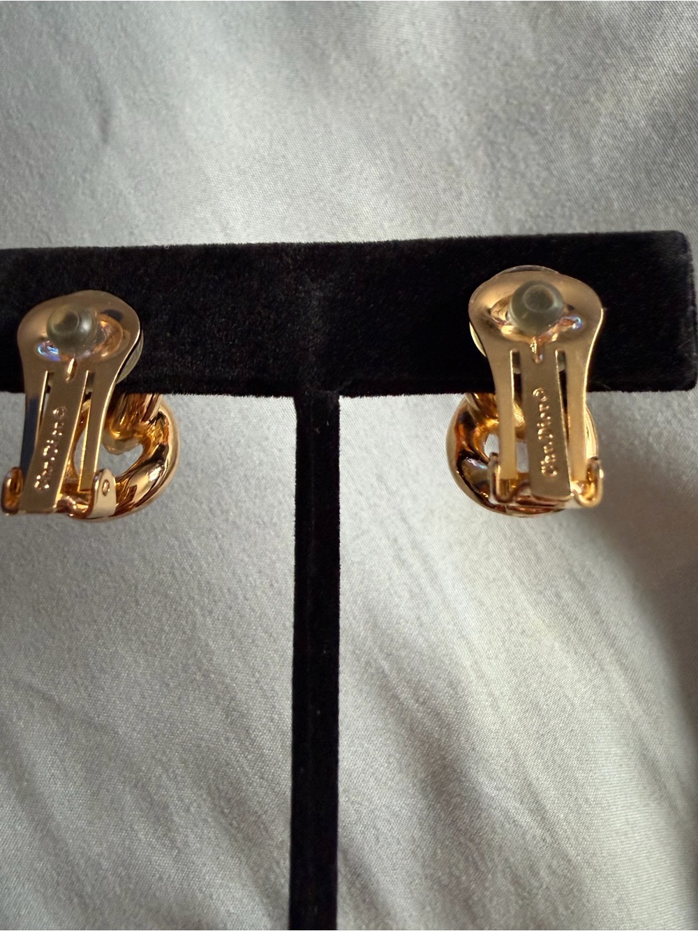 Dior Gold-Tone Crystal Link Earrings - Picture 2 of 8